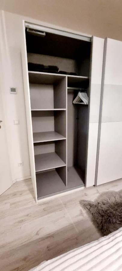 New Modern Selfcheckin Publicfreeparking Highspeed Wifi Kingsizebed Apartamento Baden-Baden Exterior foto