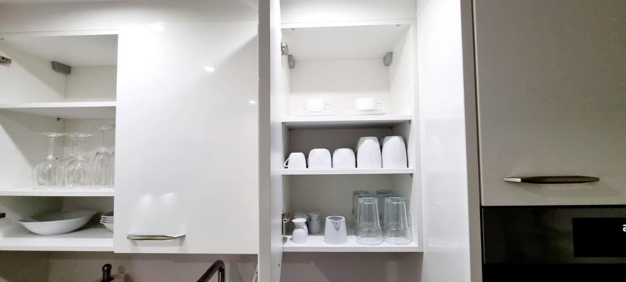 New Modern Selfcheckin Publicfreeparking Highspeed Wifi Kingsizebed Apartamento Baden-Baden Exterior foto